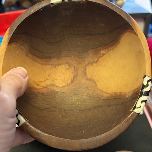 Artisan Crafted Wild Olive Wooden Bowl Set with Batik Bone Inlay Accents - Picture 7 of 8